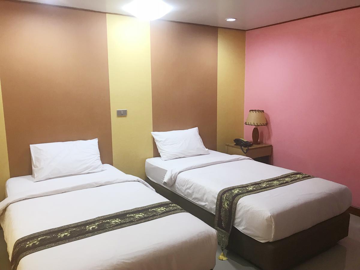 Toh Buk Seng Ayutthaya Hotel Phra Nakhon Si Ayutthaya Exterior foto
