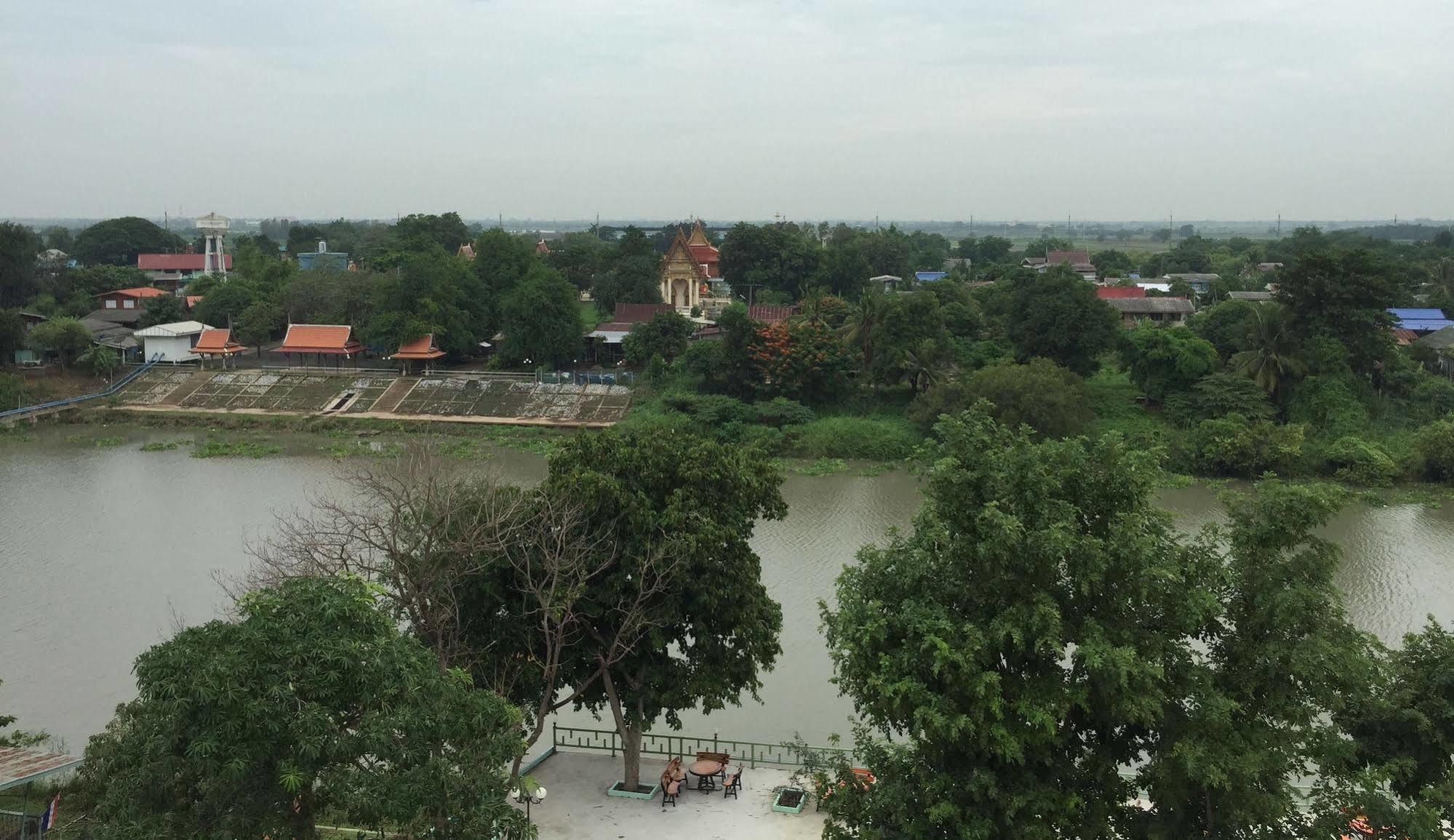 Toh Buk Seng Ayutthaya Hotel Phra Nakhon Si Ayutthaya Exterior foto